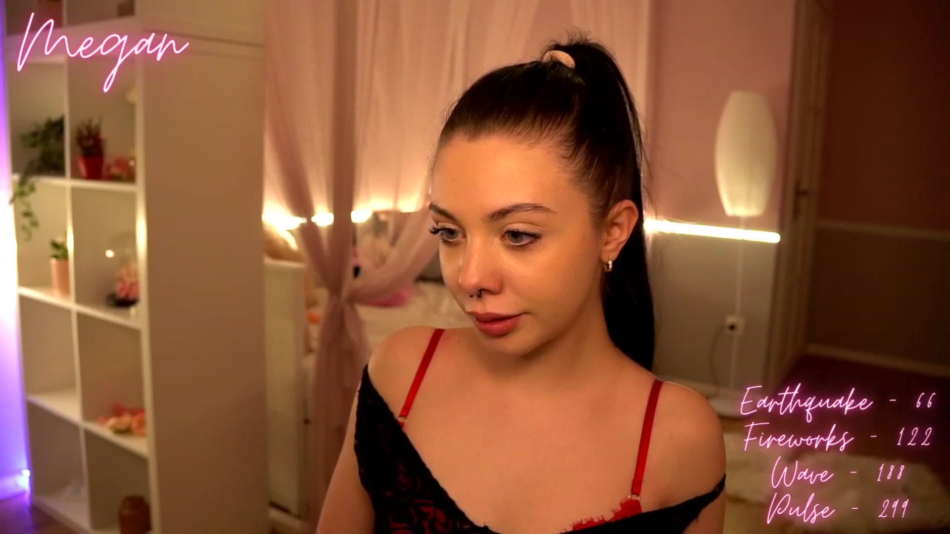 Gallery image thumbnail from Meganmeow's myfreecams stream on, 01/02/2023, 20:15 image 1 of 20