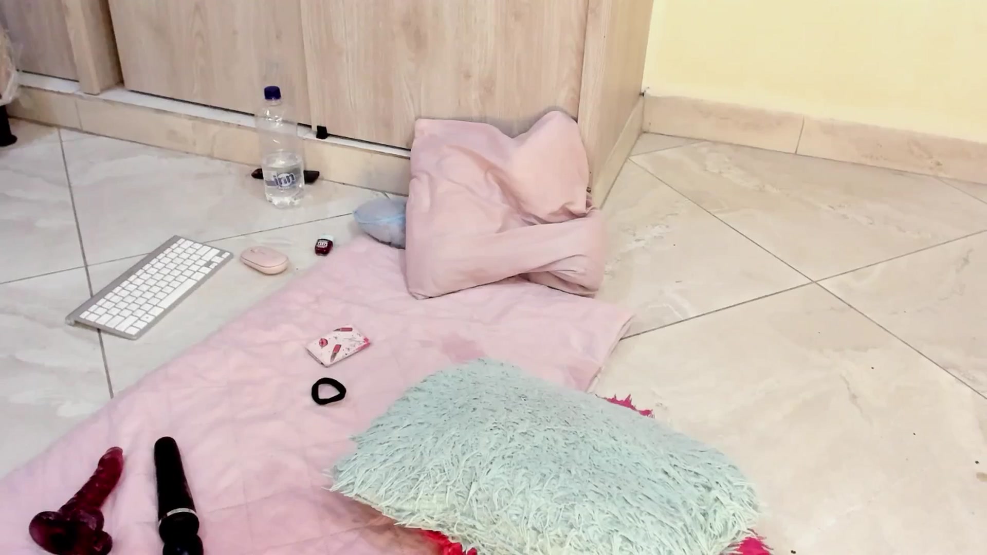 Gallery image thumbnail from Meganmoore_'s myfreecams stream on, 10/26/2025, 11:01 image 19 of 20