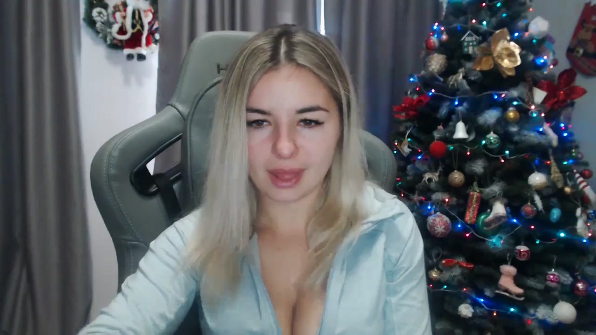 Gallery image thumbnail from Meganwantyou's myfreecams stream on, 01/02/2026, 11:44 image 13 of 20