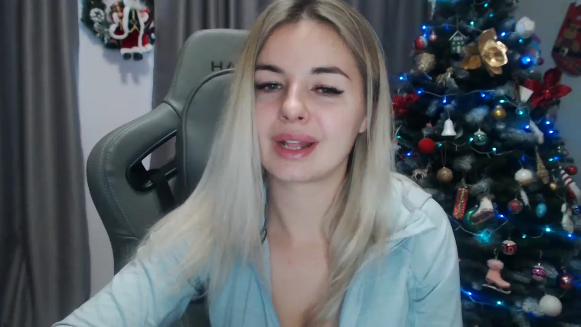 Gallery image thumbnail from Meganwantyou's myfreecams stream on, 01/02/2026, 11:44 image 16 of 20