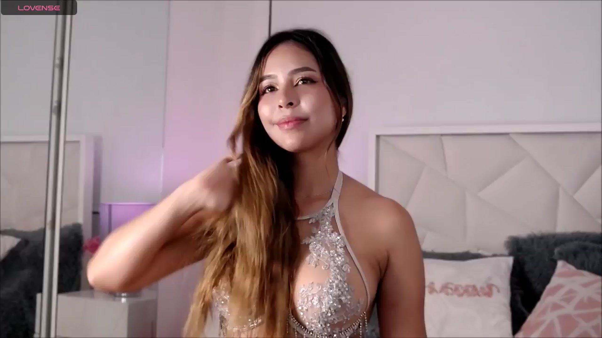 Gallery image thumbnail from Megui's myfreecams stream on, 09/06/2025, 12:08 image 2 of 20