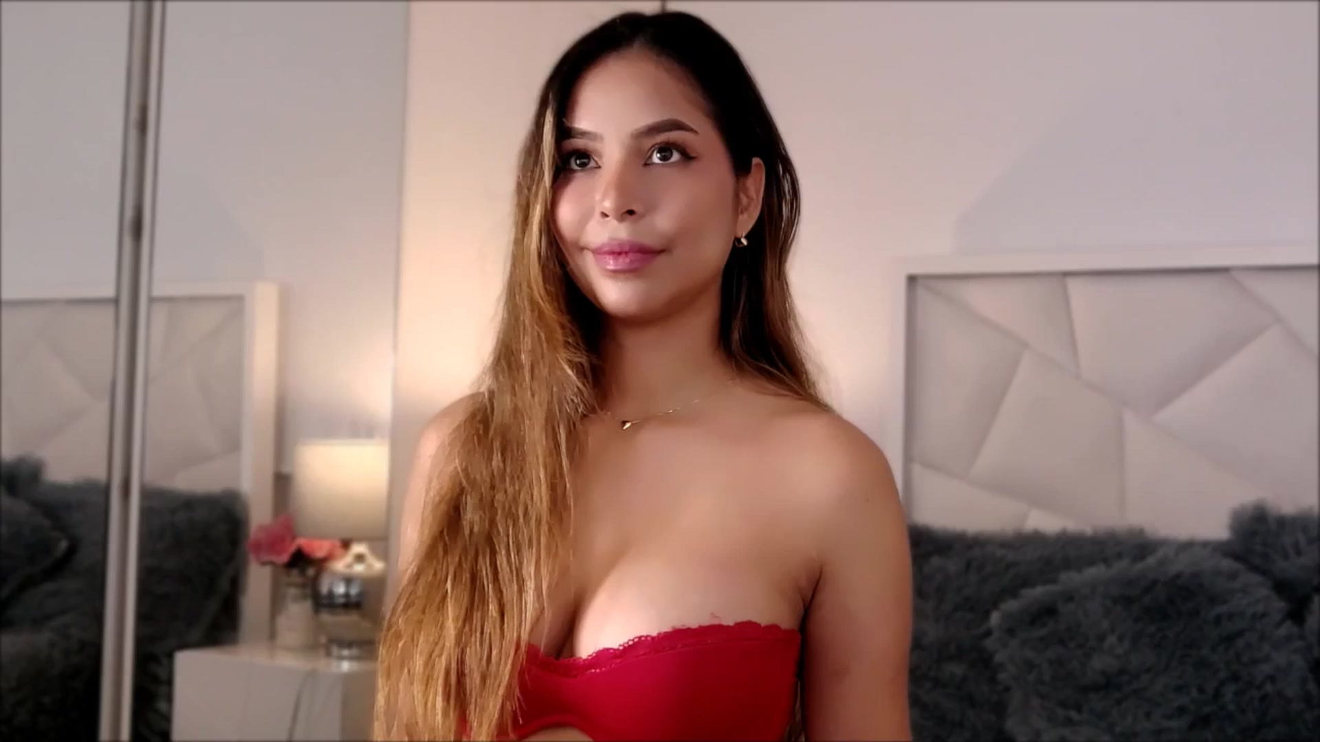 Gallery image thumbnail from Megui's myfreecams stream on, 09/17/2025, 10:22 image 18 of 20