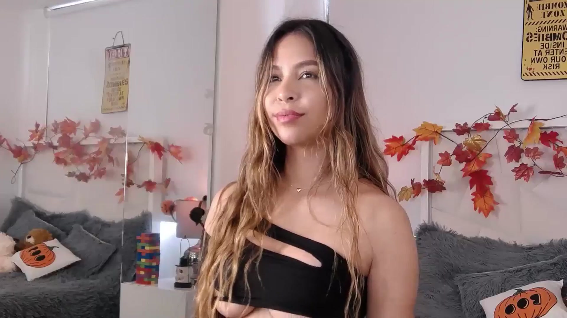 Gallery image thumbnail from Megui's myfreecams stream on, 10/02/2025, 12:11 image 19 of 20