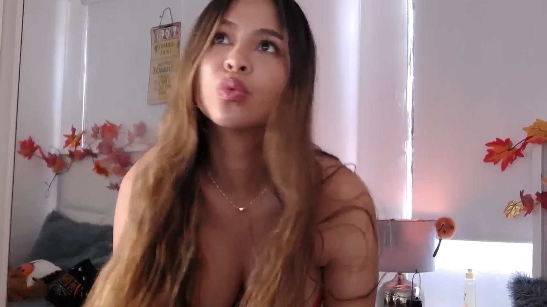Gallery image thumbnail from Megui's myfreecams stream on, 10/07/2025, 14:04 image 8 of 20