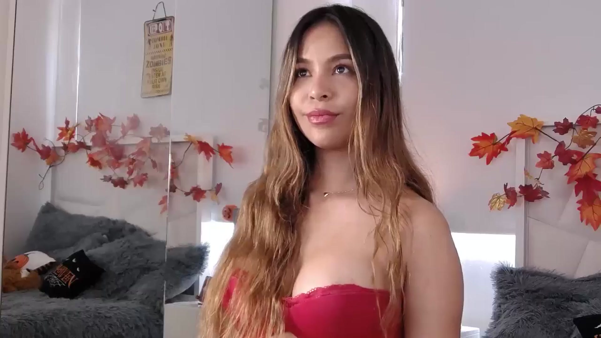 Gallery image thumbnail from Megui's myfreecams stream on, 10/07/2025, 14:04 image 16 of 20
