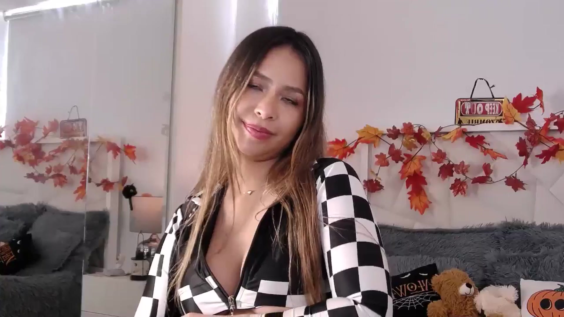 Gallery image thumbnail from Megui's myfreecams stream on, 10/16/2025, 16:27 image 10 of 20