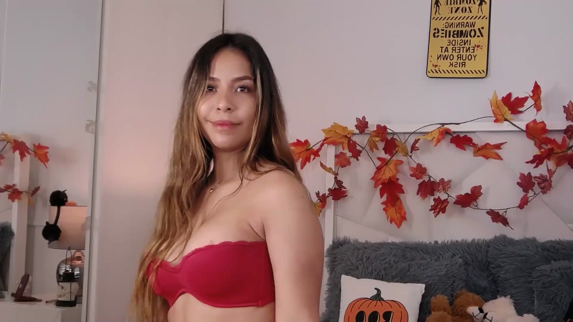 Gallery image thumbnail from Megui's myfreecams stream on, 10/29/2025, 10:54 image 13 of 20