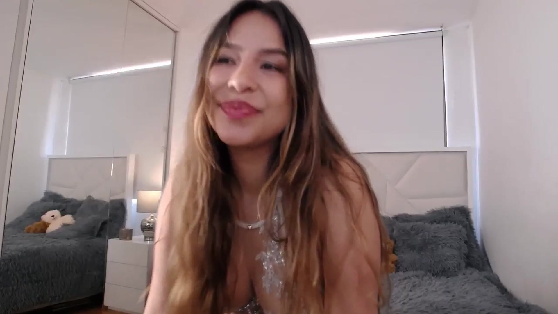 Gallery image thumbnail from Megui's myfreecams stream on, 11/01/2025, 12:40 image 17 of 20