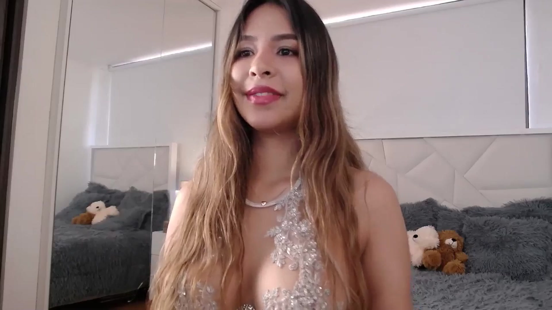 Gallery image thumbnail from Megui's myfreecams stream on, 11/01/2025, 12:40 image 3 of 20