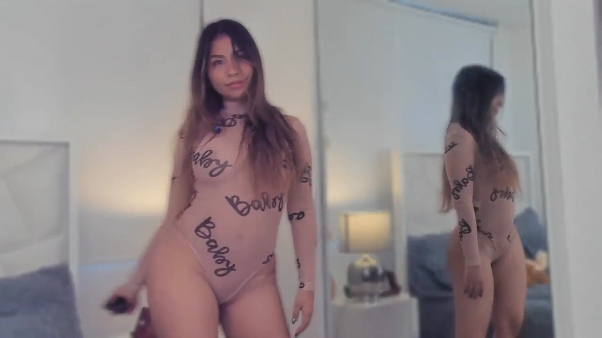 Gallery image thumbnail from Megui's myfreecams stream on, 11/19/2025, 11:16 image 14 of 20
