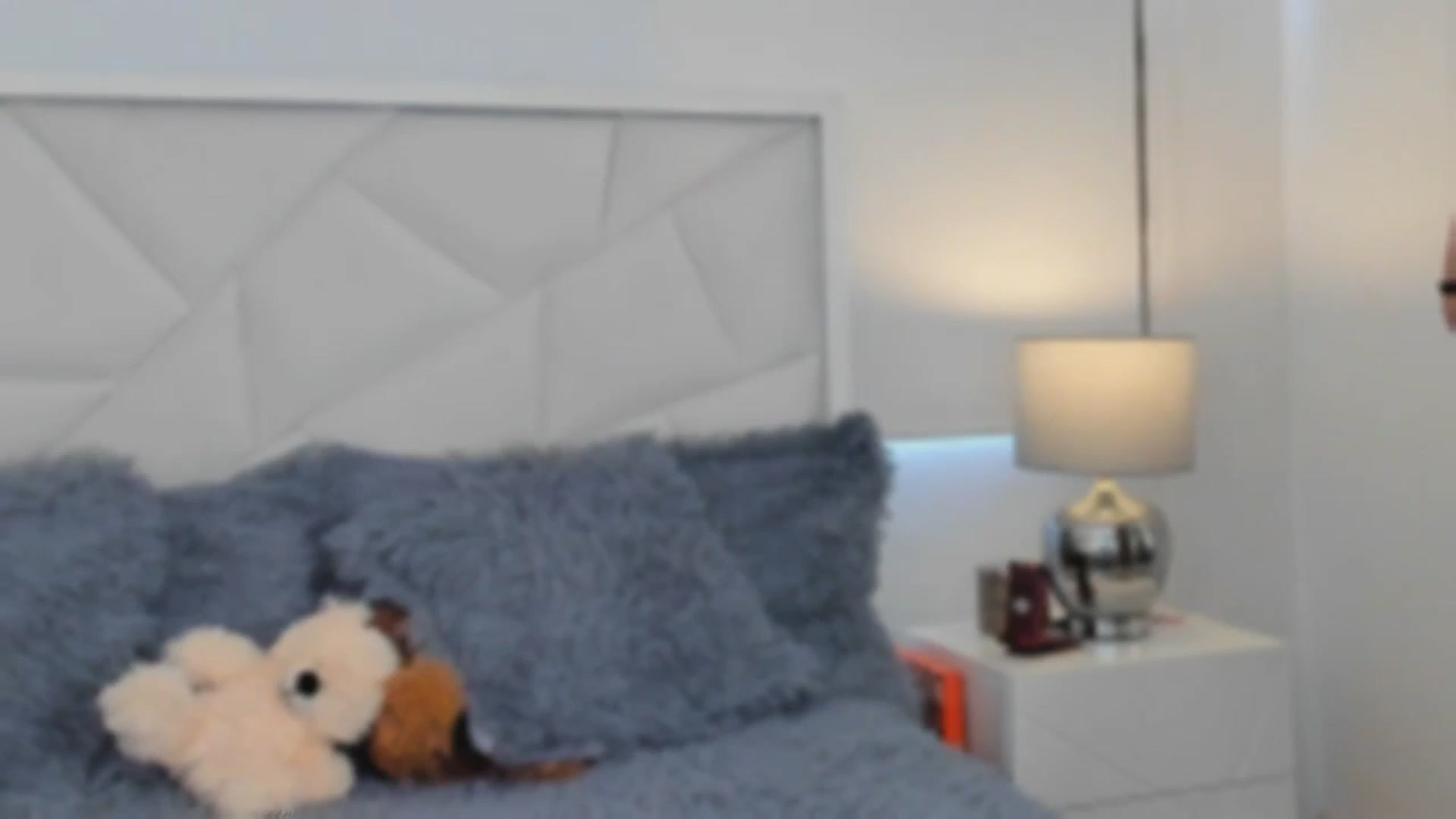 Gallery image thumbnail from Megui's myfreecams stream on, 12/12/2025, 13:16 image 8 of 20