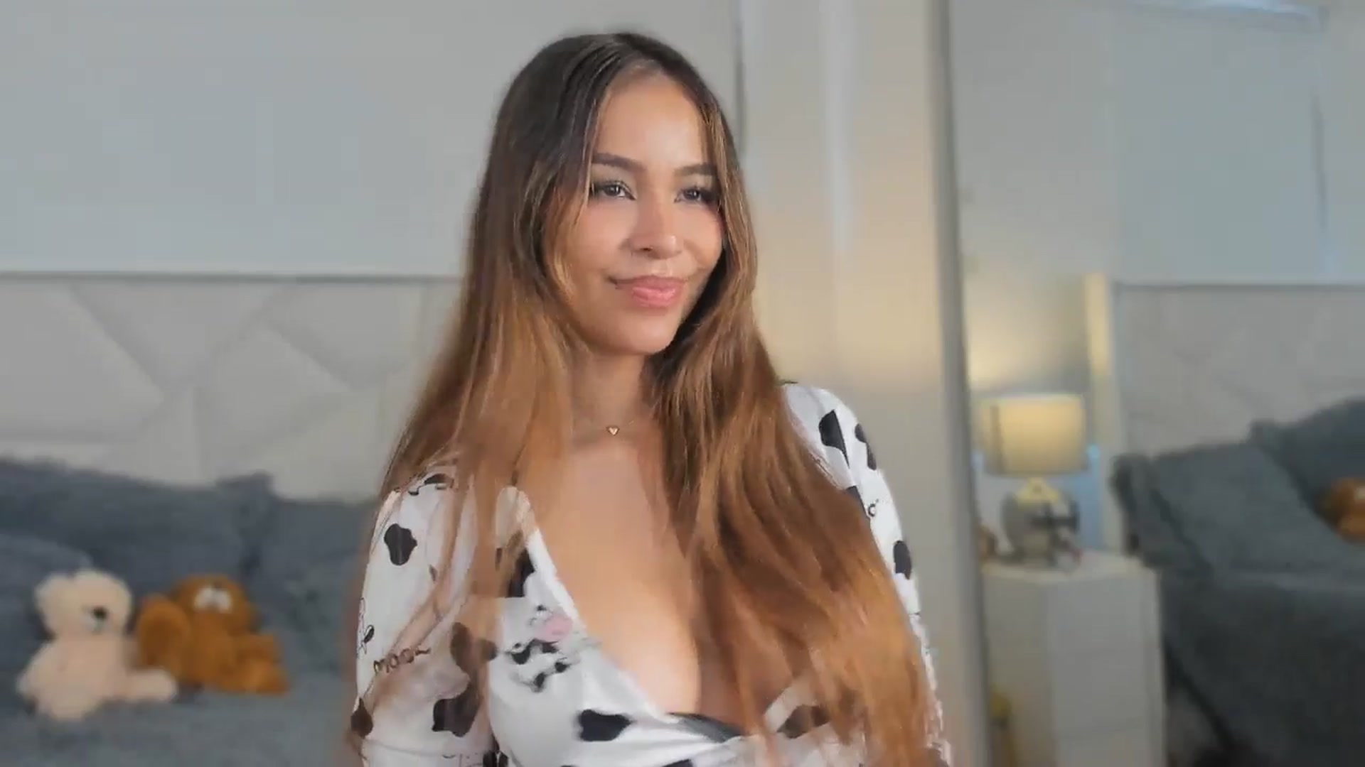 Gallery image thumbnail from Megui's myfreecams stream on, 12/15/2025, 12:28 image 2 of 20