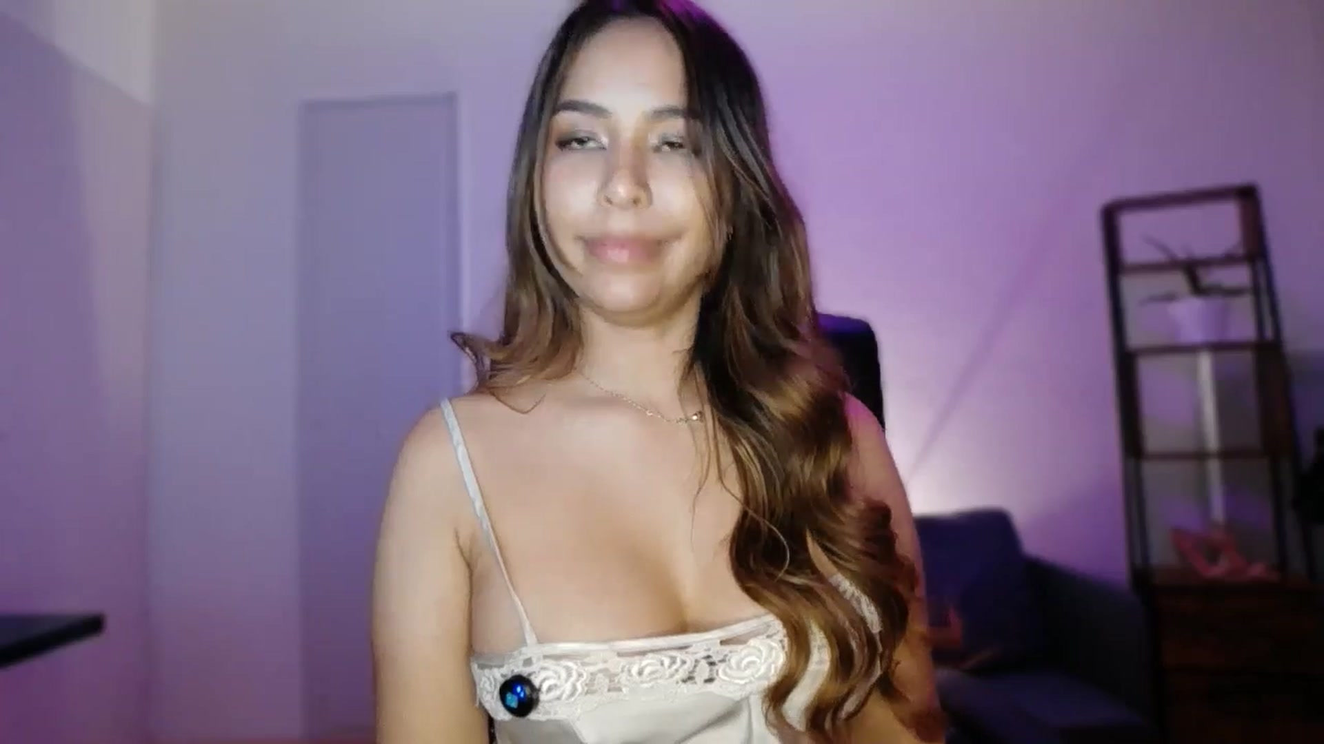 Gallery image thumbnail from Megui's myfreecams stream on, 01/08/2026, 15:37 image 7 of 20