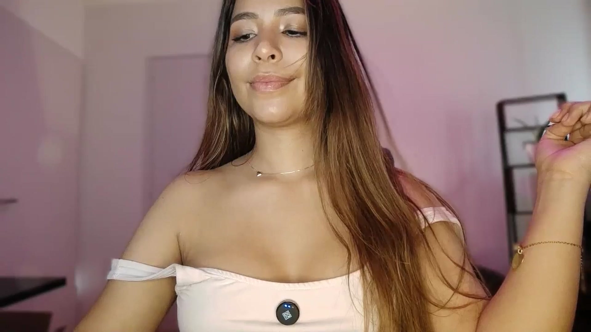 Gallery image thumbnail from Megui's myfreecams stream on, 01/13/2026, 14:11 image 6 of 20