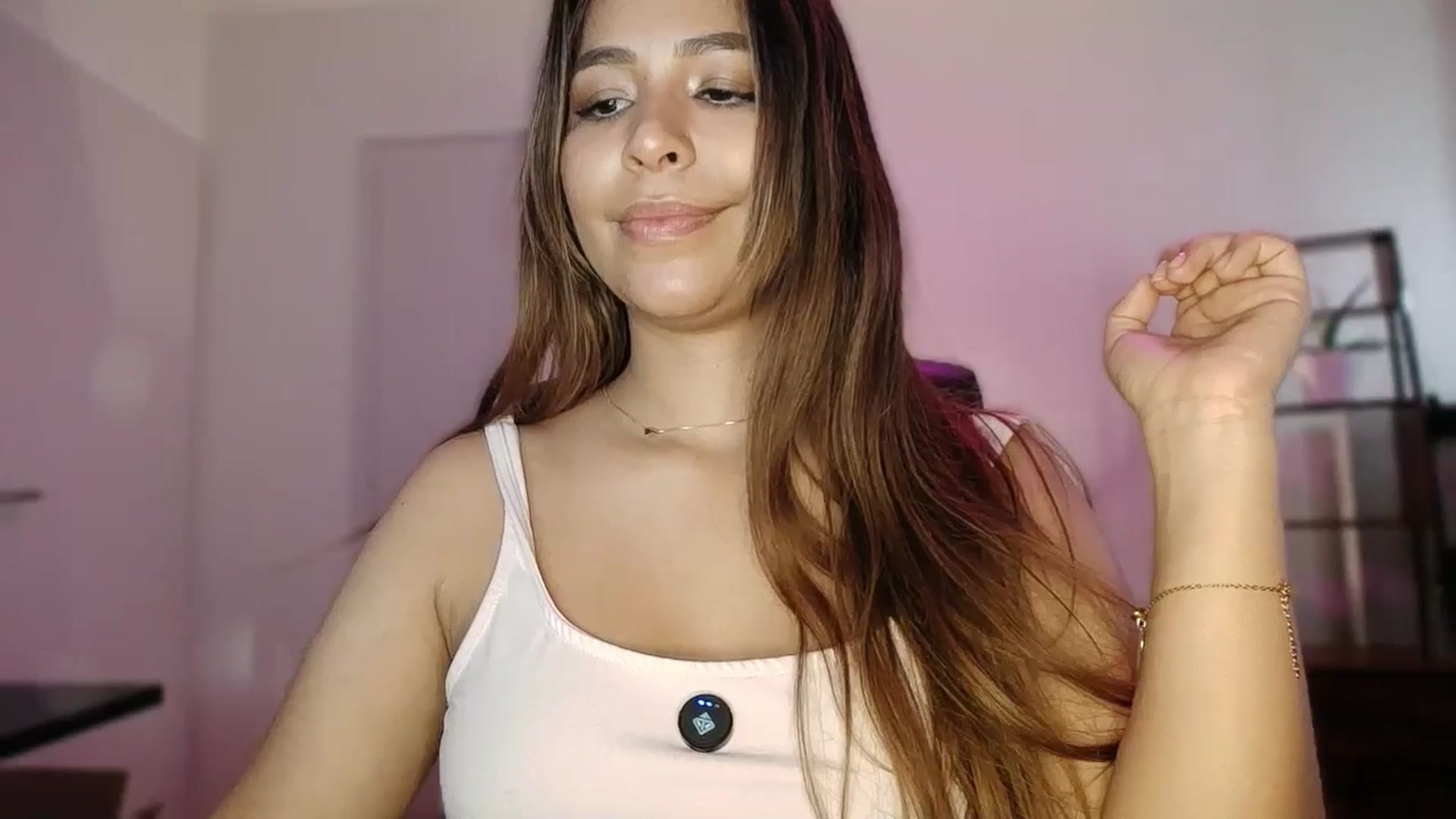 Gallery image thumbnail from Megui's myfreecams stream on, 01/13/2026, 14:11 image 16 of 20