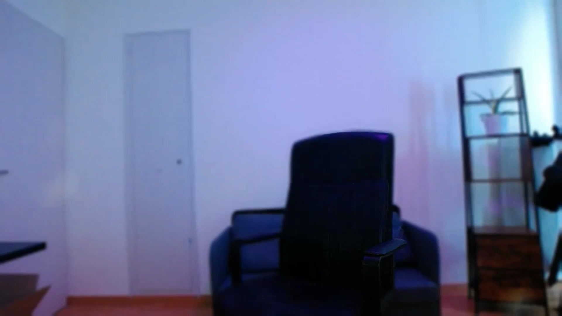 Gallery image thumbnail from Megui's myfreecams stream on, 01/14/2026, 13:39 image 14 of 20