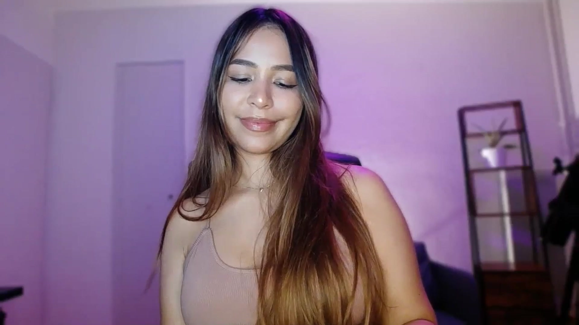 Gallery image thumbnail from Megui's myfreecams stream on, 01/20/2026, 14:02 image 10 of 20