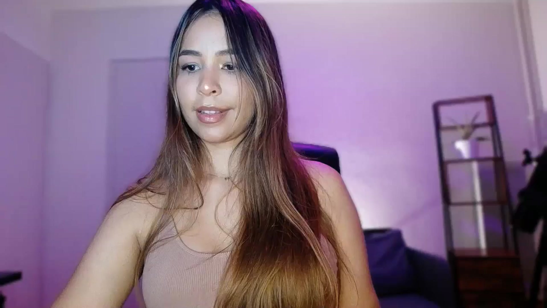 Gallery image thumbnail from Megui's myfreecams stream on, 01/20/2026, 14:02 image 2 of 20