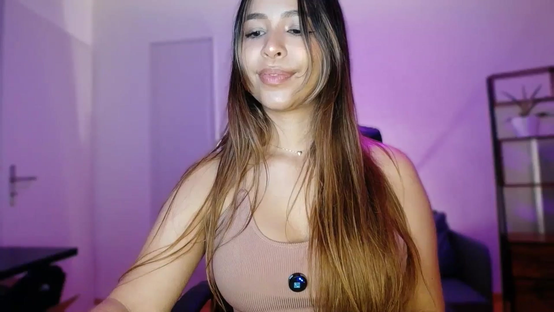 Gallery image thumbnail from Megui's myfreecams stream on, 01/21/2026, 12:03 image 13 of 20