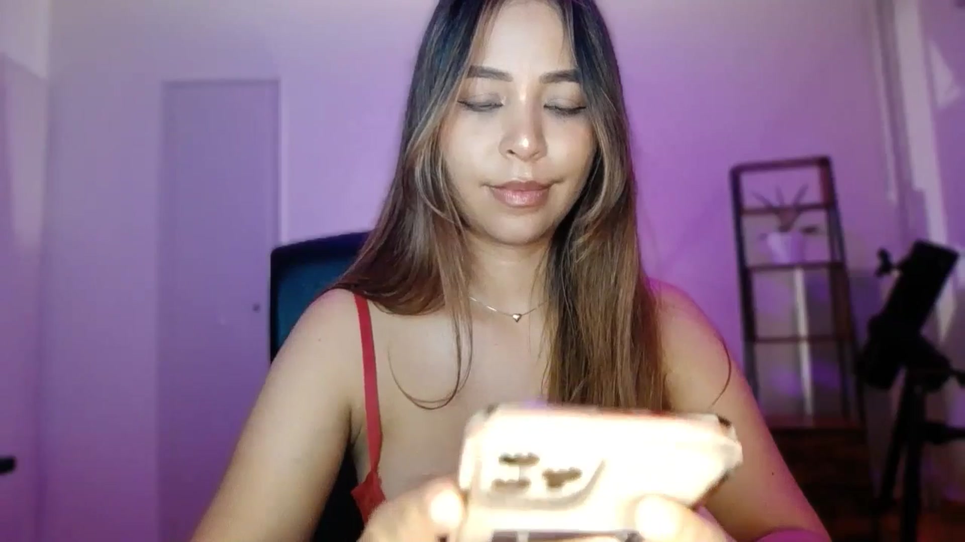 Gallery image thumbnail from Megui's myfreecams stream on, 01/22/2026, 12:37 image 14 of 20