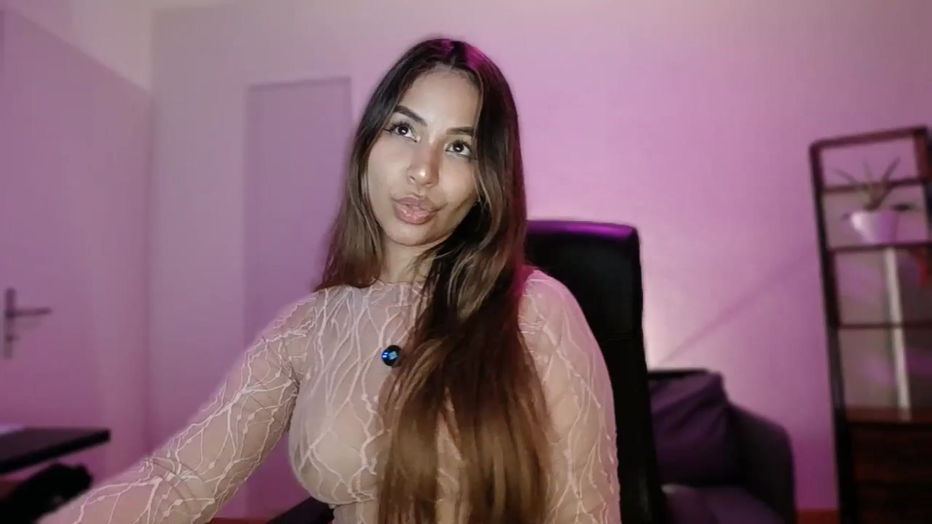 Gallery image thumbnail from Megui's myfreecams stream on, 01/23/2026, 13:48 image 6 of 20