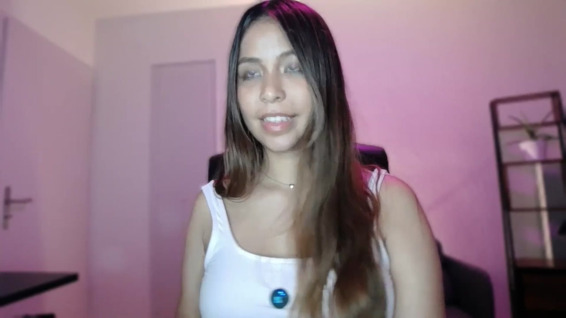 Gallery image thumbnail from Megui's myfreecams stream on, 02/10/2026, 14:35 image 3 of 20
