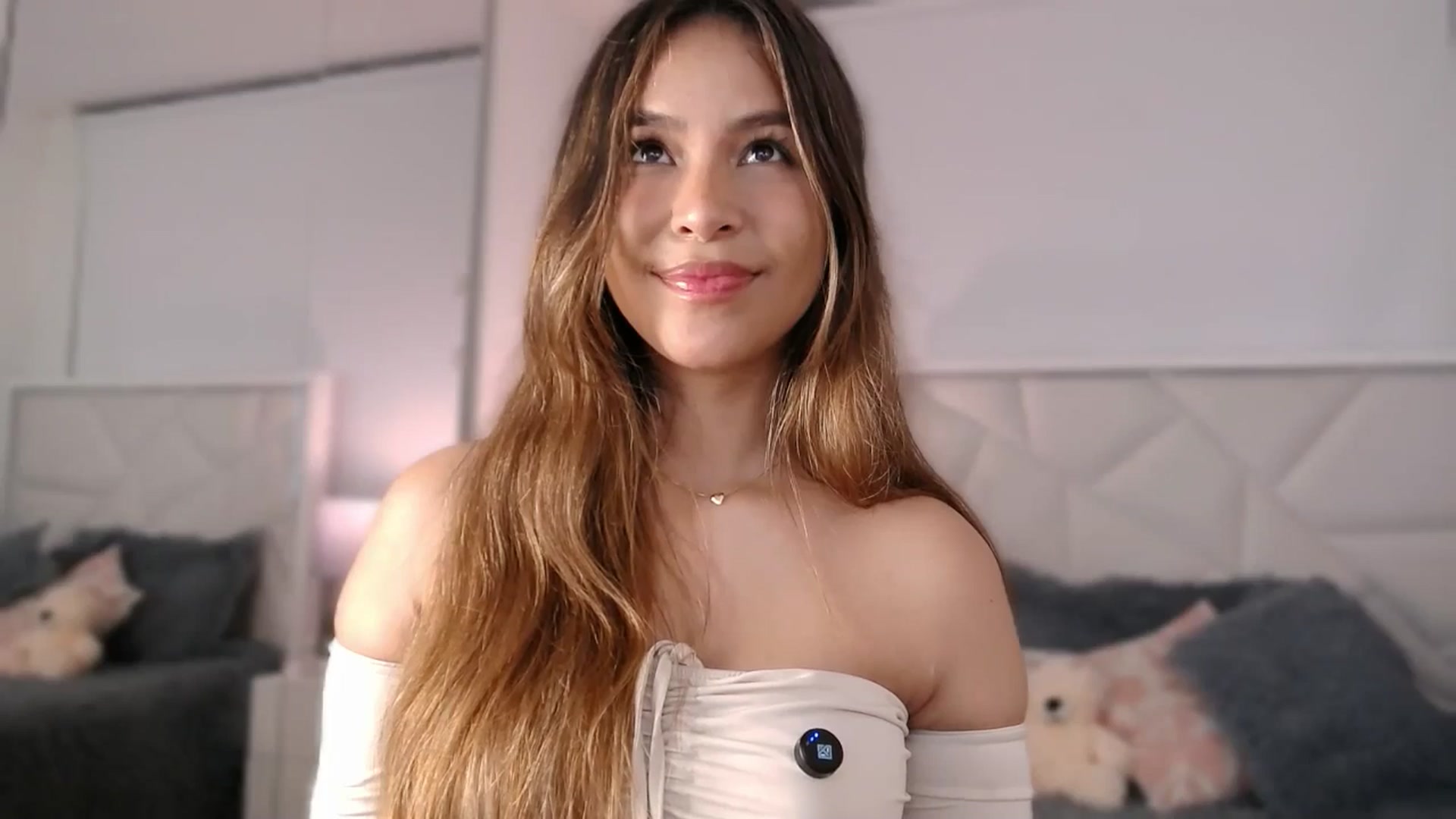 Gallery image thumbnail from Megui's myfreecams stream on, 03/02/2026, 10:41 image 13 of 20