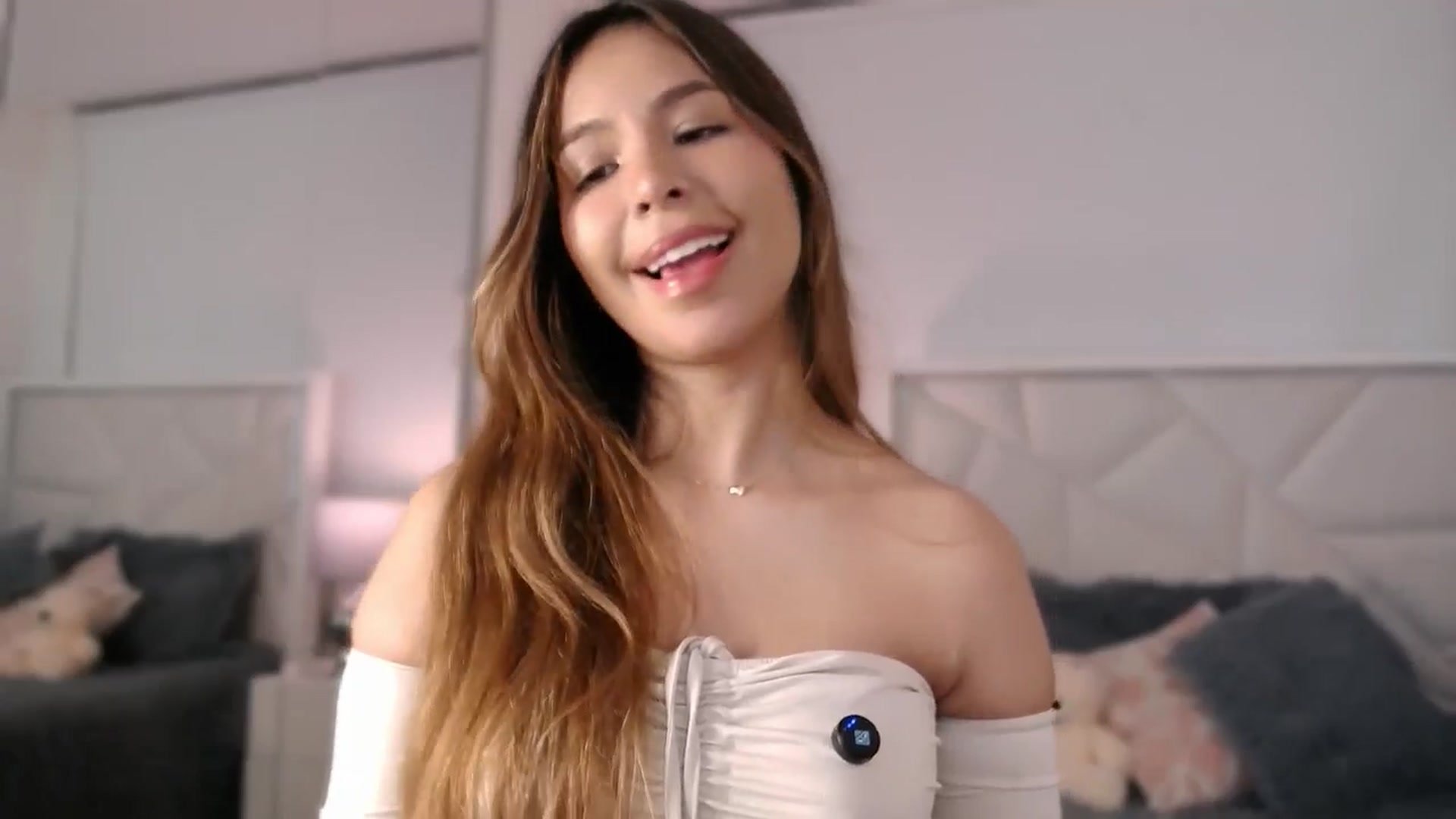 Gallery image thumbnail from Megui's myfreecams stream on, 03/02/2026, 10:41 image 12 of 20