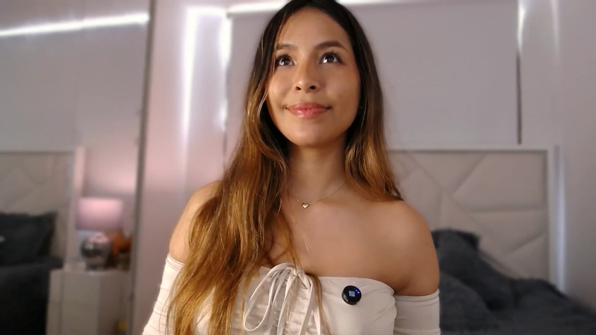 Gallery image thumbnail from Megui's myfreecams stream on, 03/02/2026, 14:00 image 9 of 20
