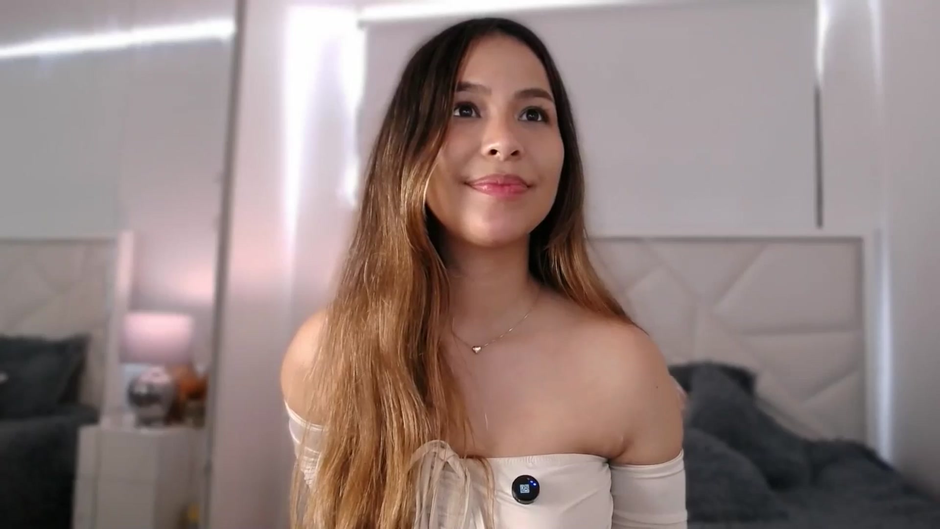 Gallery image thumbnail from Megui's myfreecams stream on, 03/02/2026, 14:00 image 15 of 20