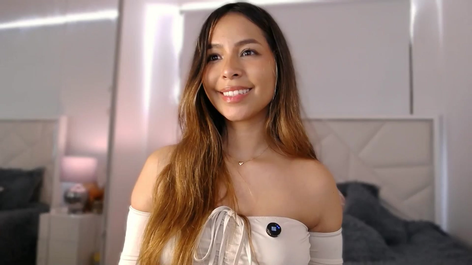 Gallery image thumbnail from Megui's myfreecams stream on, 03/02/2026, 14:00 image 7 of 20