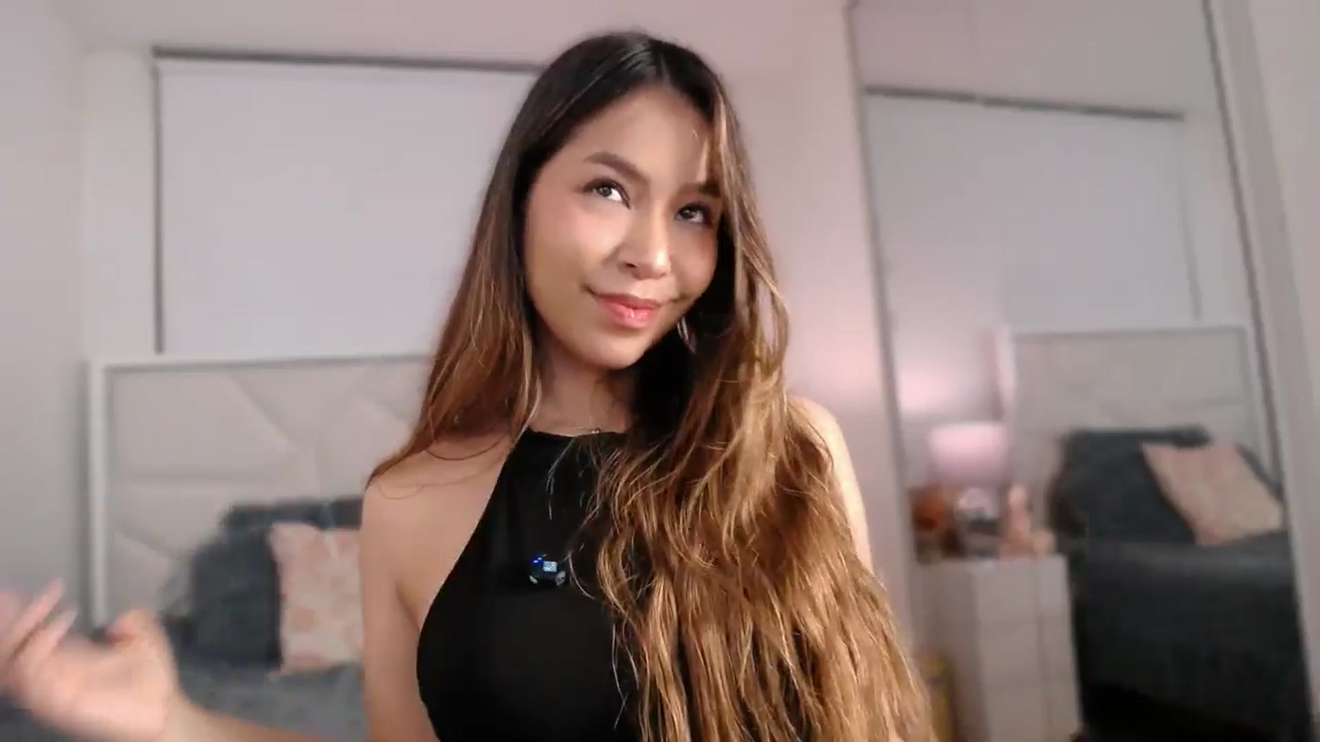 Gallery image thumbnail from Megui's myfreecams stream on, 03/07/2026, 10:33 image 16 of 20