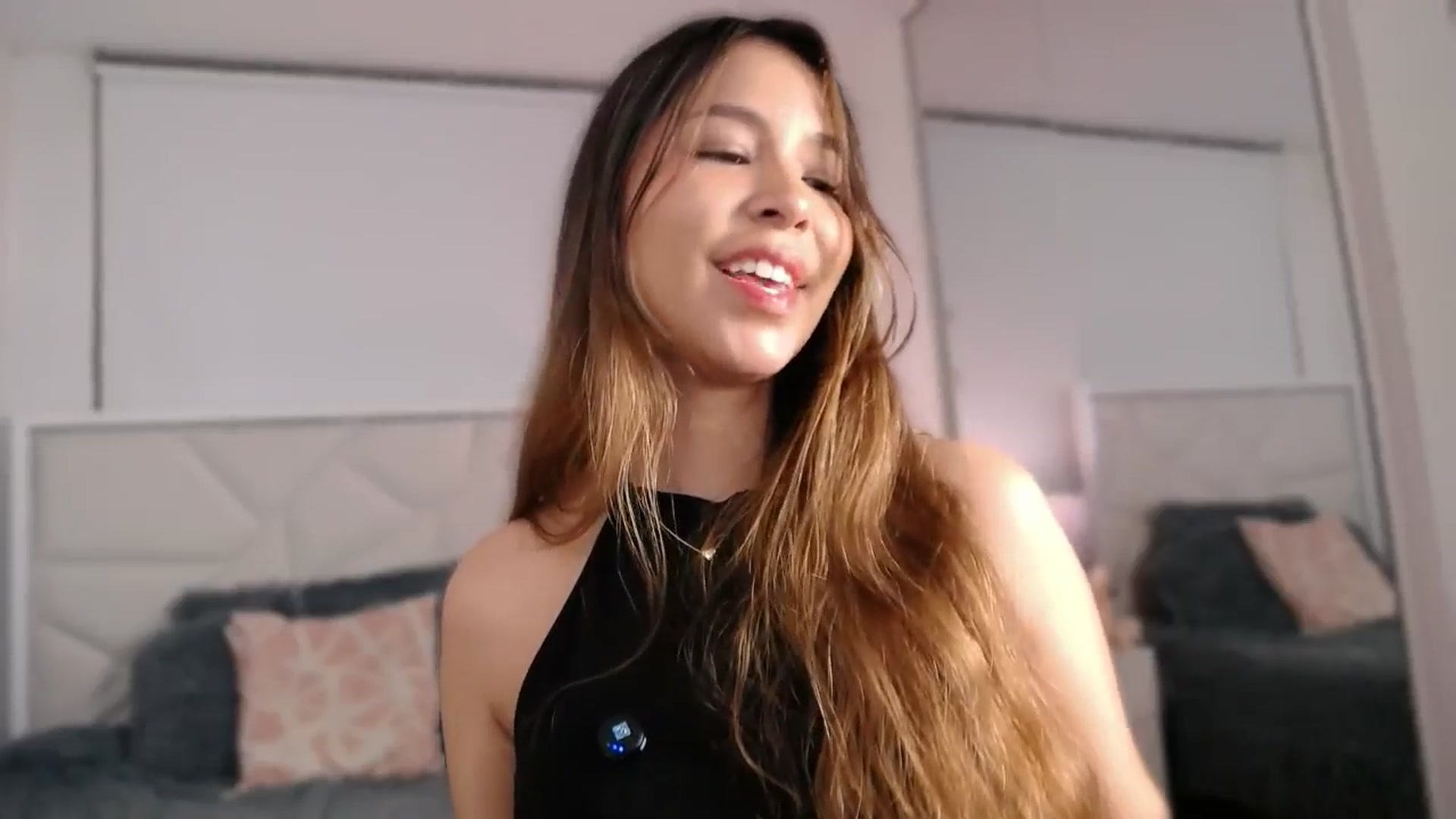 Gallery image thumbnail from Megui's myfreecams stream on, 03/07/2026, 11:03 image 4 of 20