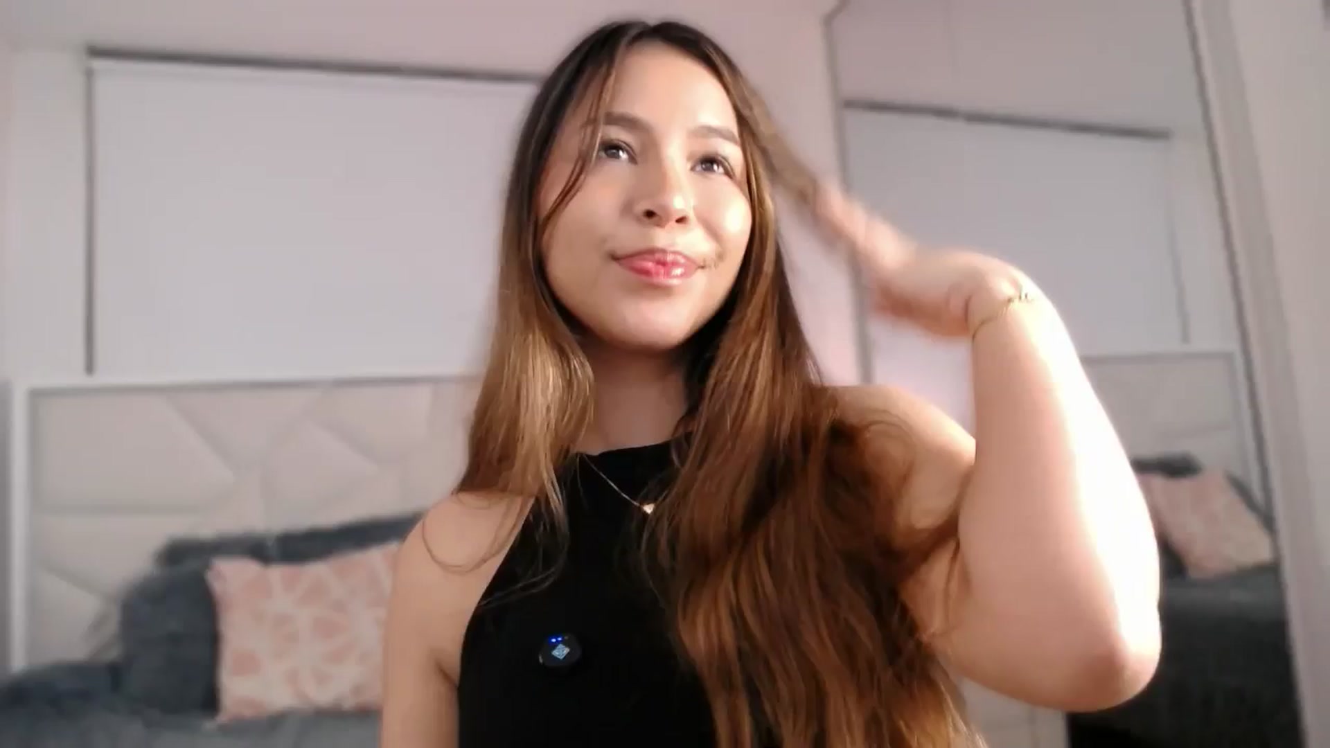 Gallery image thumbnail from Megui's myfreecams stream on, 03/07/2026, 11:03 image 8 of 20