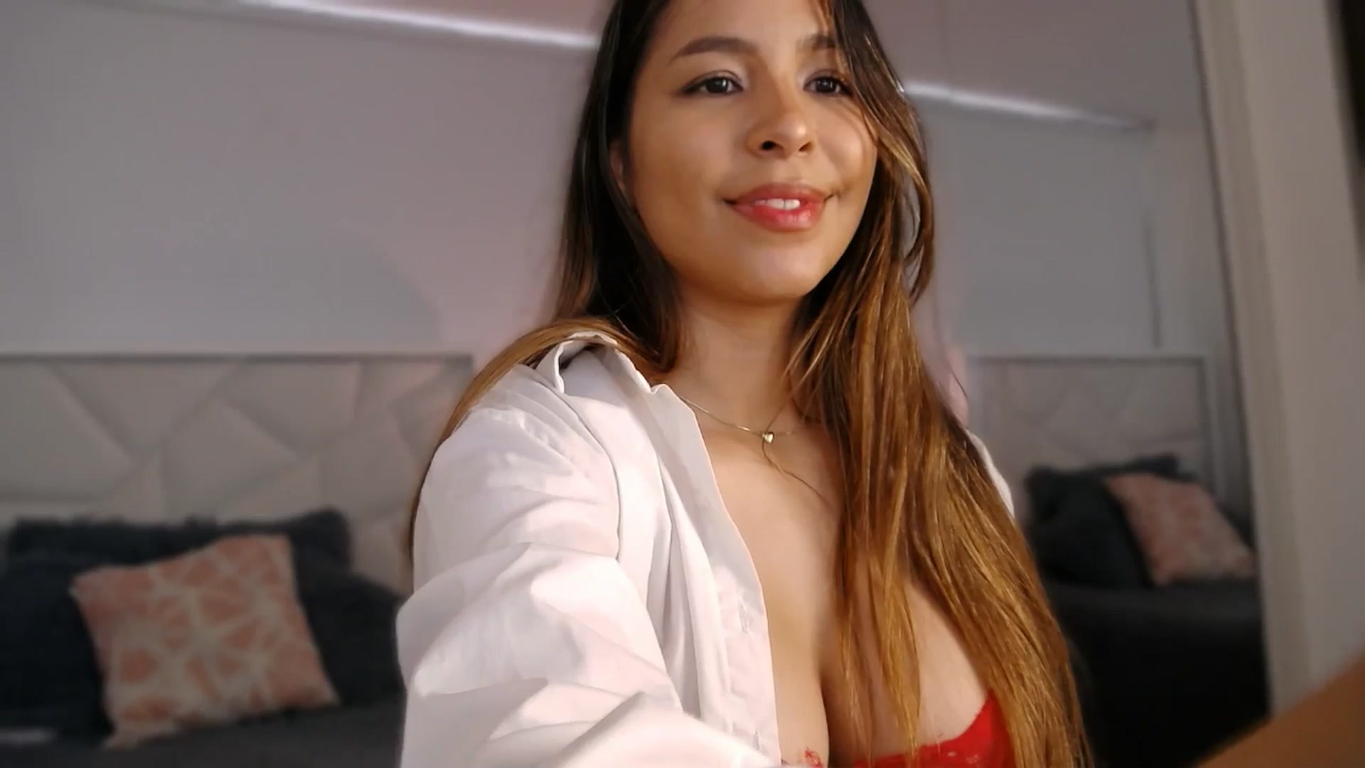 Gallery image thumbnail from Megui's myfreecams stream on, 03/09/2026, 13:36 image 17 of 20