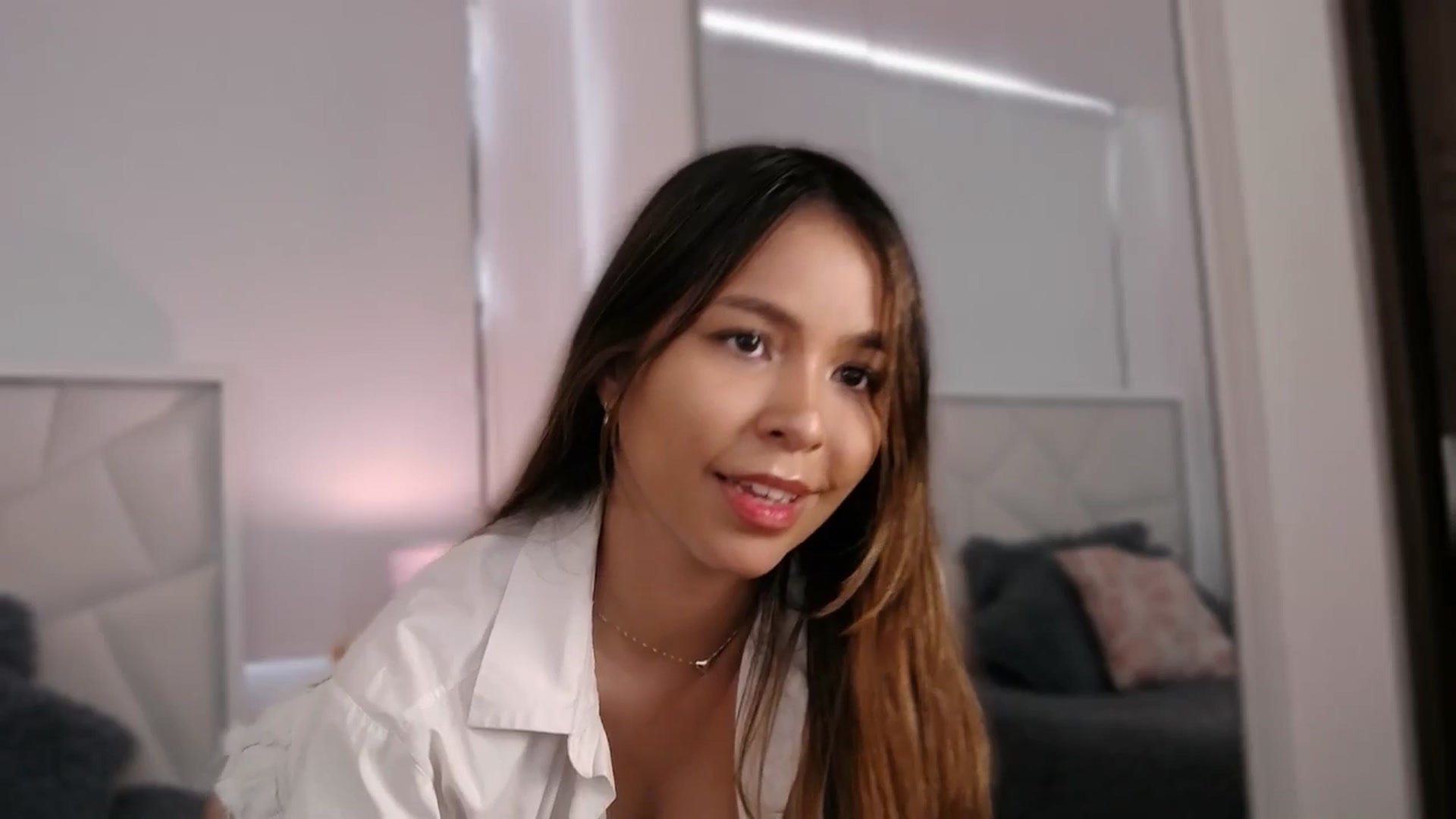 Gallery image thumbnail from Megui's myfreecams stream on, 03/09/2026, 13:36 image 2 of 20