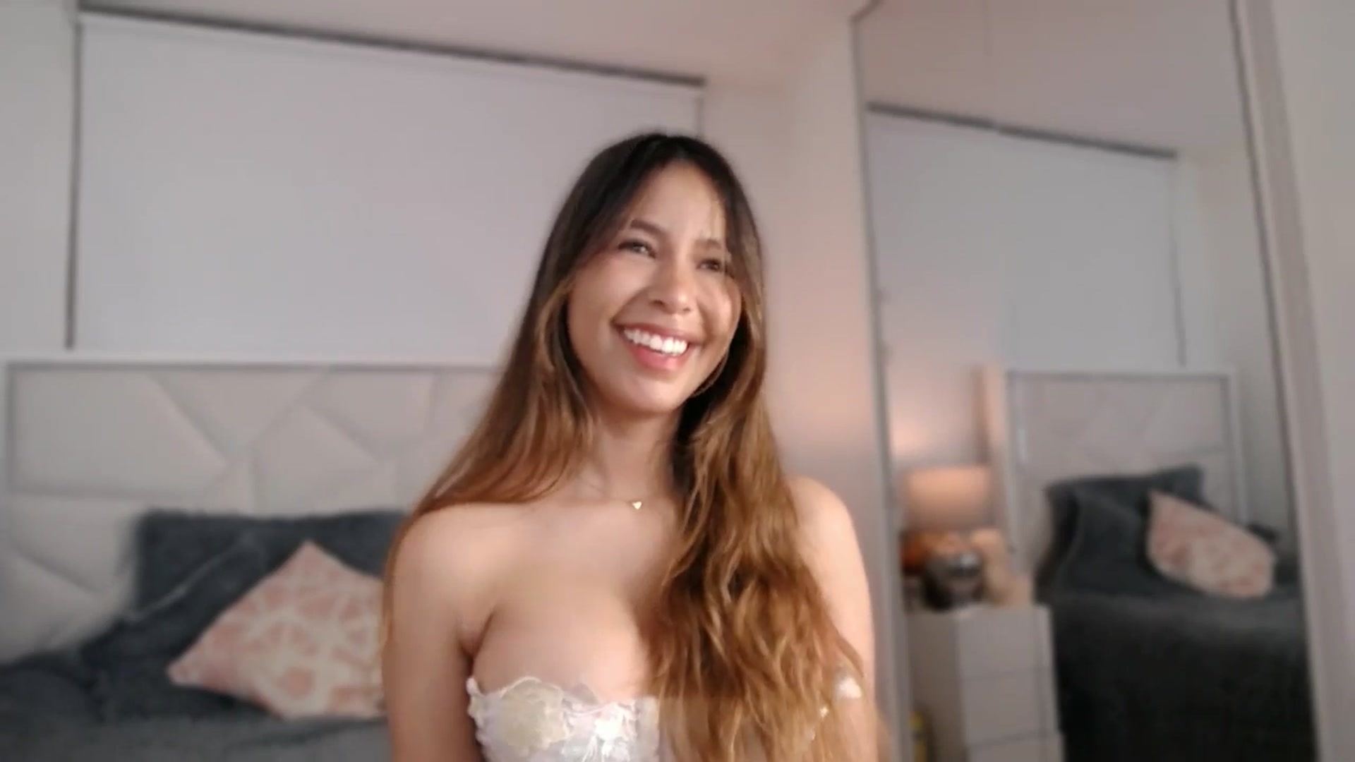 Gallery image thumbnail from Megui's myfreecams stream on, 03/13/2026, 12:39 image 7 of 20