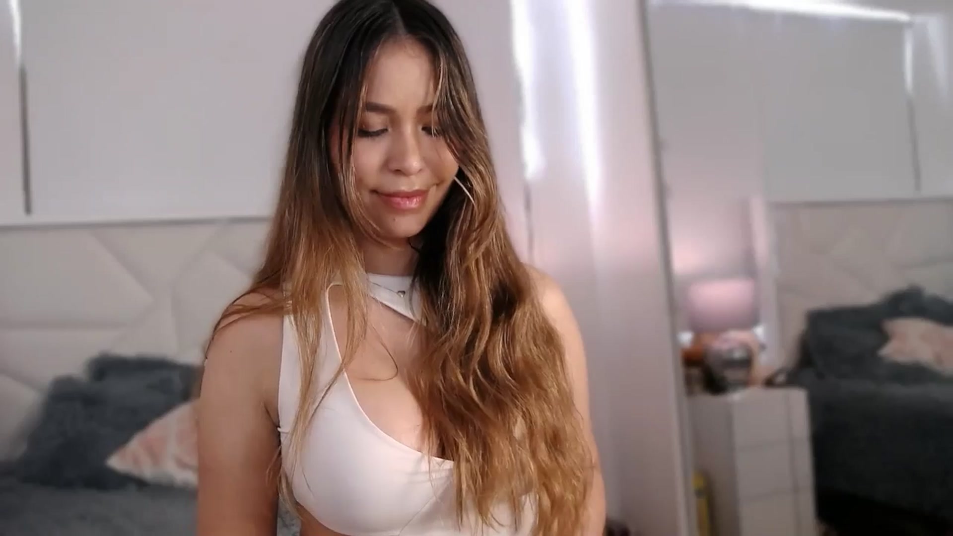 Gallery image thumbnail from Megui's myfreecams stream on, 03/14/2026, 14:48 image 15 of 20