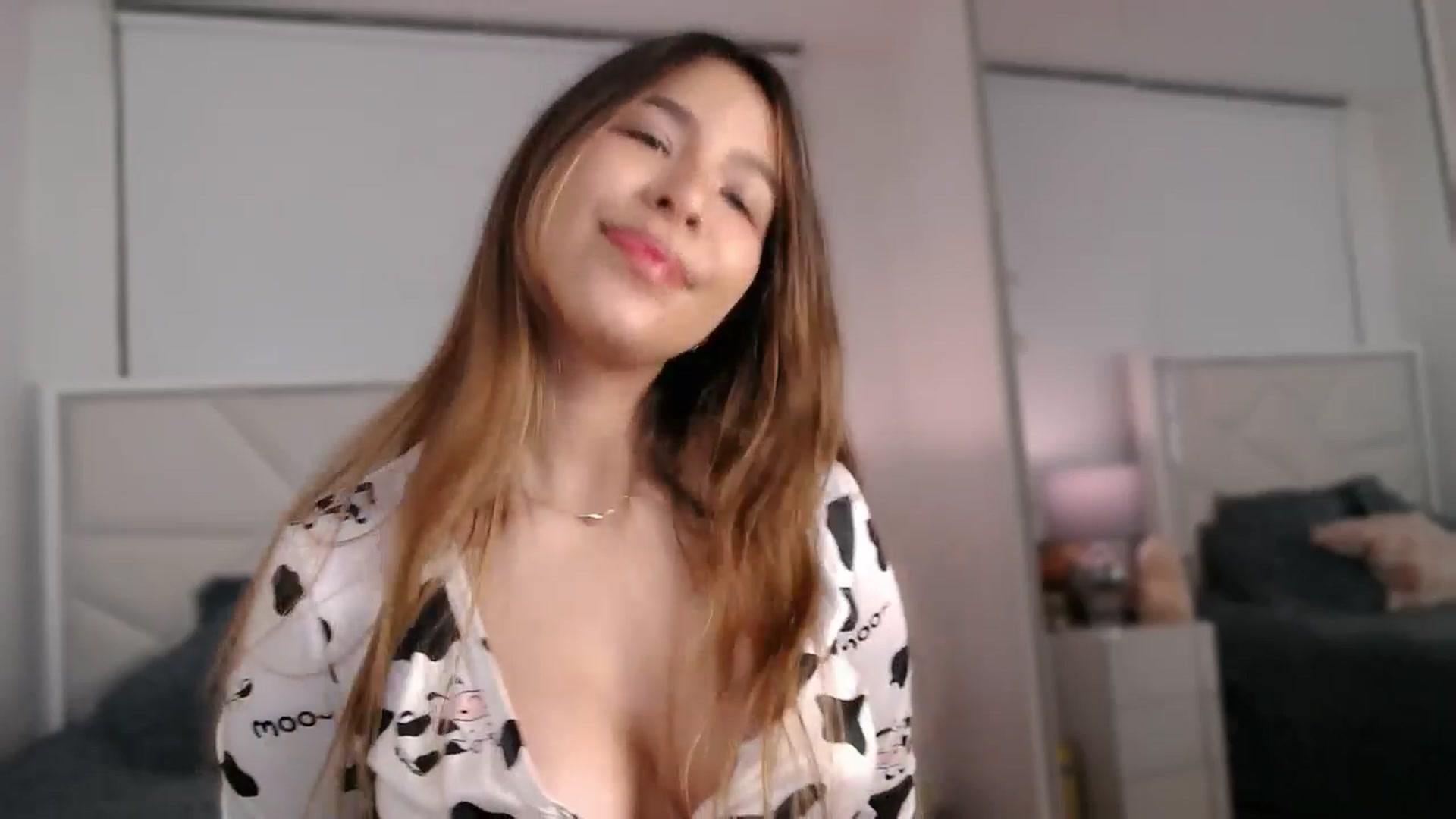 Gallery image thumbnail from Megui's myfreecams stream on, 03/16/2026, 10:58 image 17 of 20