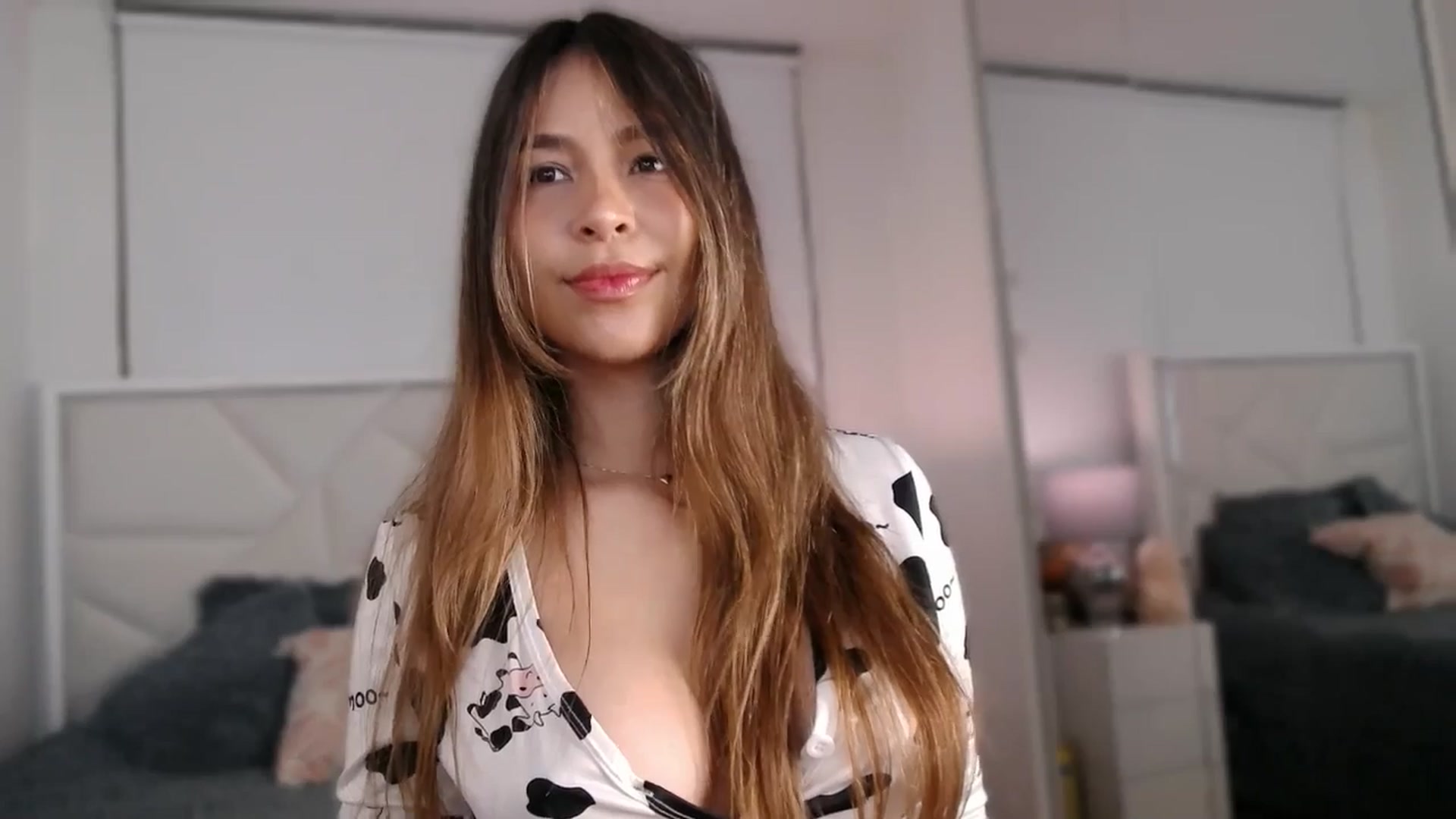 Gallery image thumbnail from Megui's myfreecams stream on, 03/16/2026, 10:58 image 3 of 20