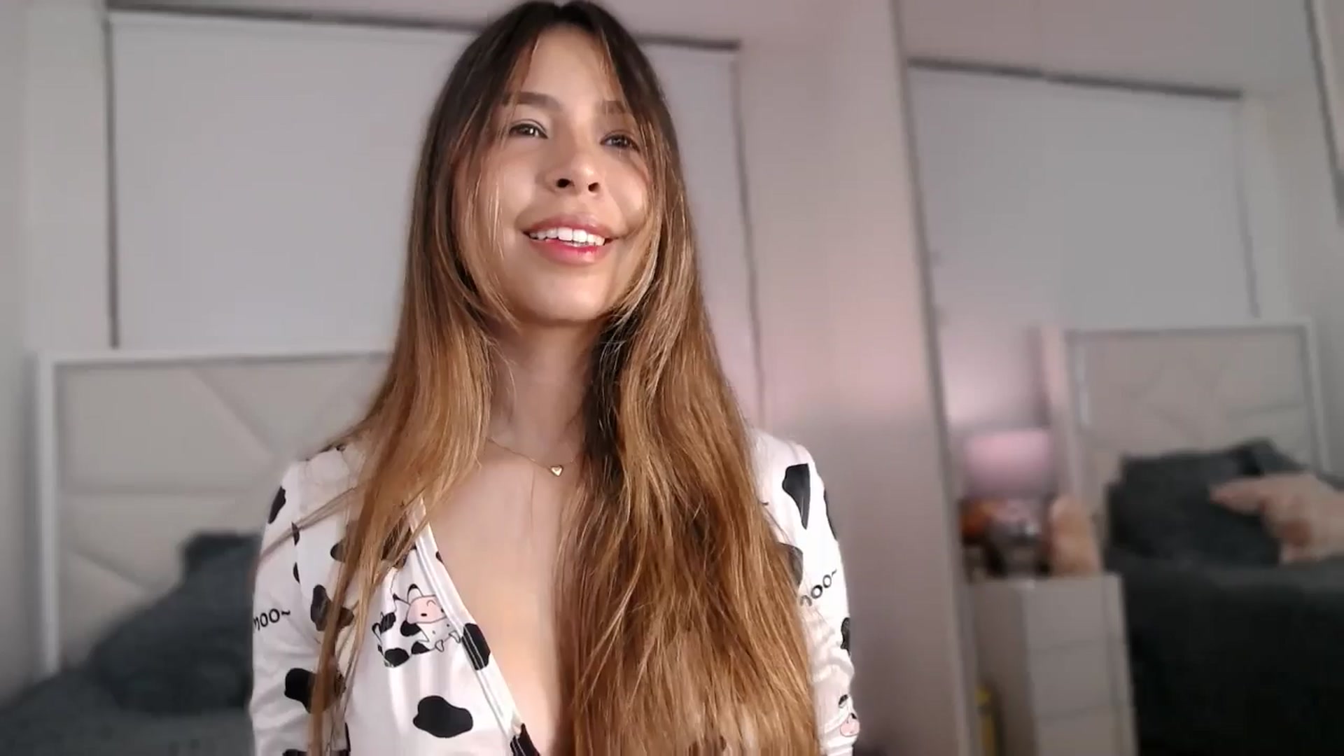 Gallery image thumbnail from Megui's myfreecams stream on, 03/16/2026, 10:58 image 15 of 20