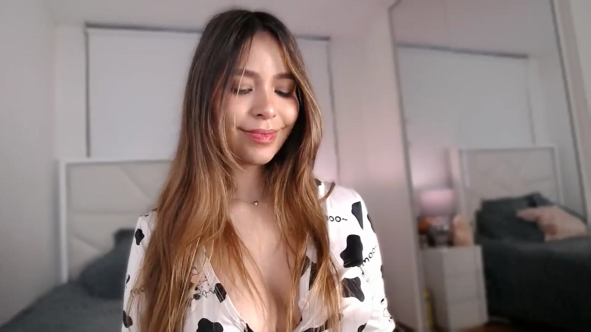 Gallery image thumbnail from Megui's myfreecams stream on, 03/16/2026, 11:30 image 6 of 20