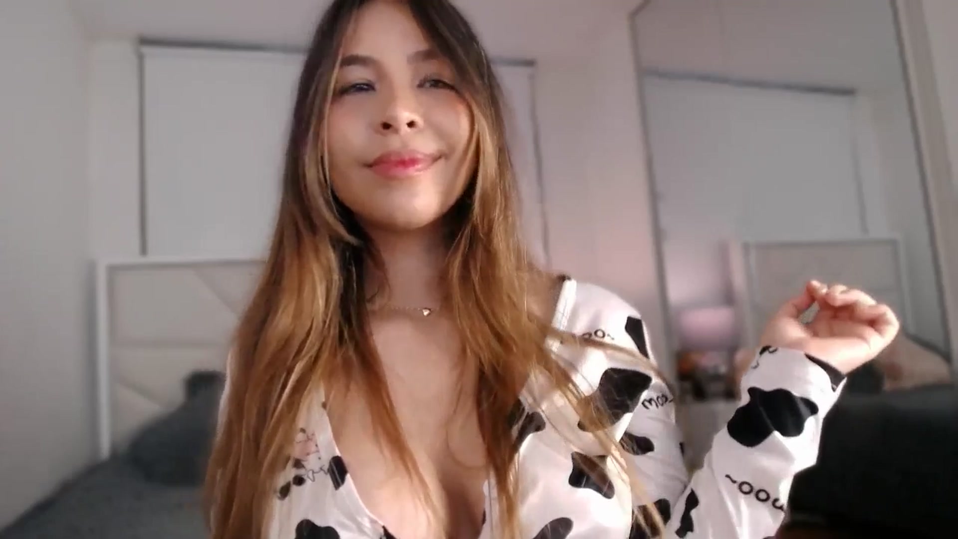 Gallery image thumbnail from Megui's myfreecams stream on, 03/16/2026, 11:30 image 9 of 20