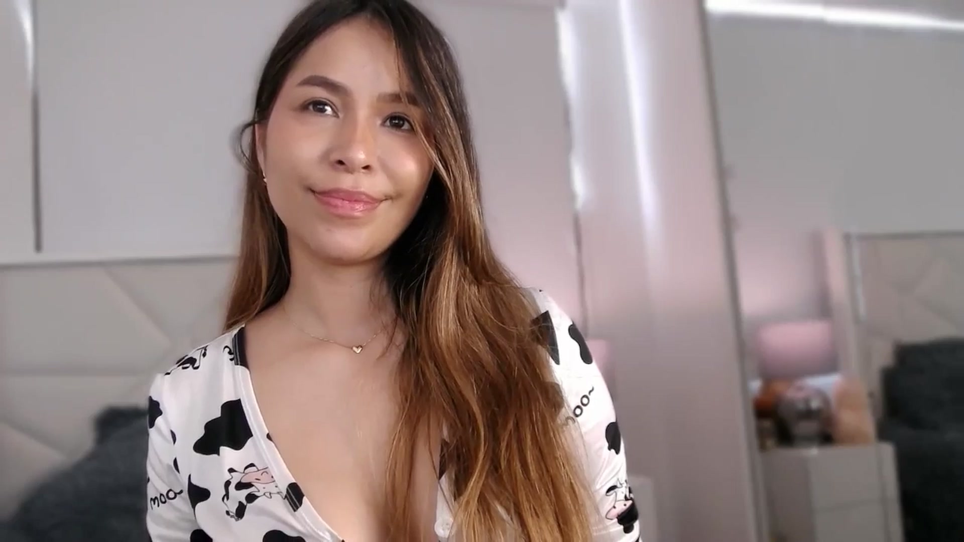 Gallery image thumbnail from Megui's myfreecams stream on, 03/16/2026, 14:05 image 11 of 20