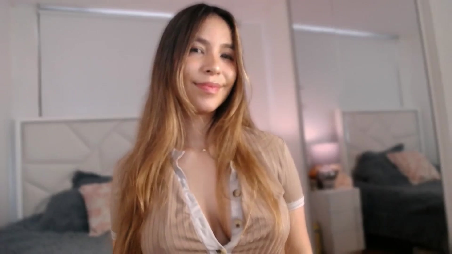 Gallery image thumbnail from Megui's myfreecams stream on, 03/18/2026, 12:32 image 2 of 20