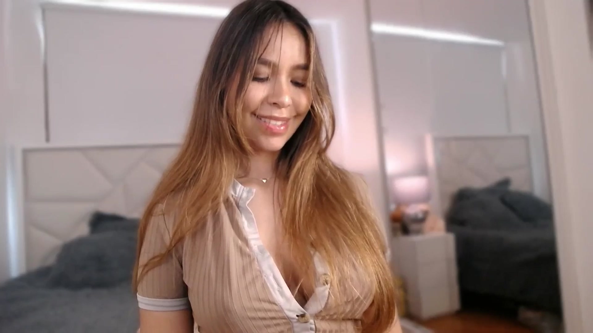 Gallery image thumbnail from Megui's myfreecams stream on, 03/18/2026, 14:30 image 20 of 20