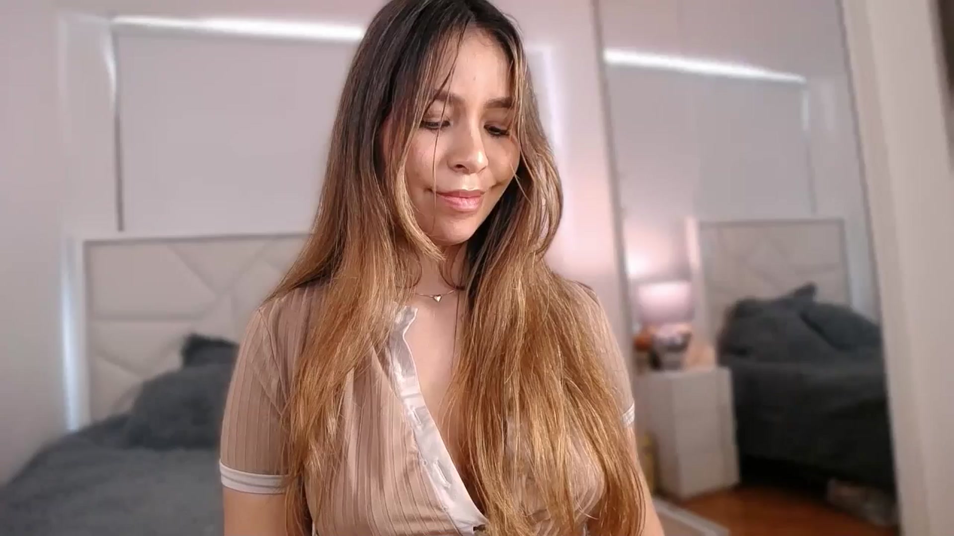 Gallery image thumbnail from Megui's myfreecams stream on, 03/18/2026, 15:07 image 1 of 20