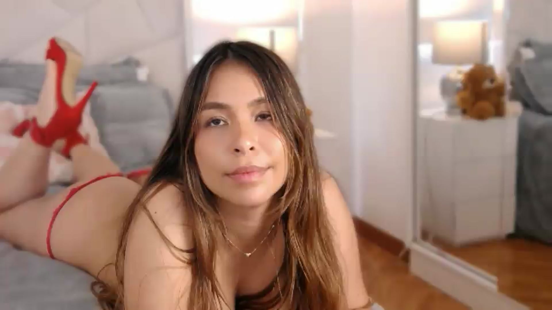 Gallery image thumbnail from Megui's myfreecams stream on, 04/07/2026, 14:55 image 13 of 20