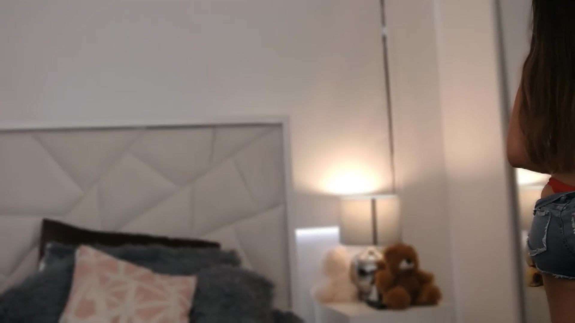 Gallery image thumbnail from Megui's myfreecams stream on, 04/28/2026, 15:25 image 5 of 20
