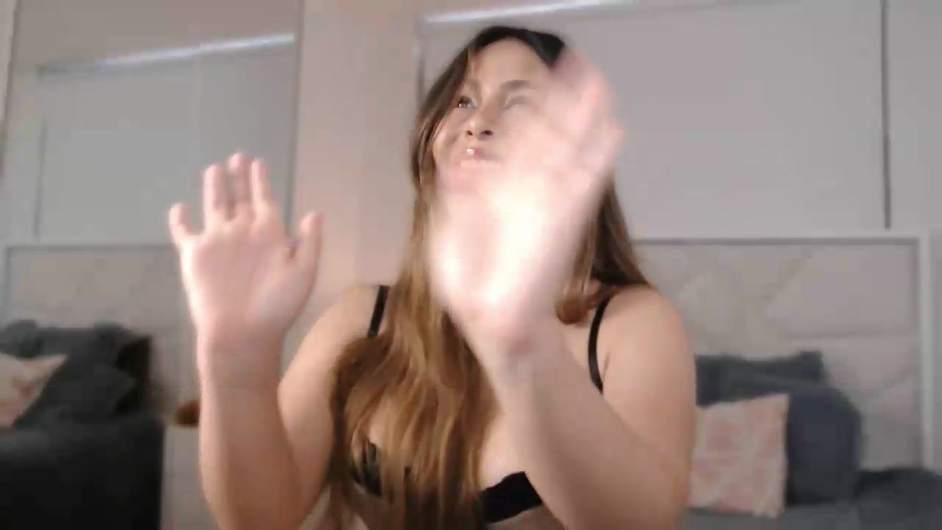 Gallery image thumbnail from Megui's myfreecams stream on, 05/04/2026, 11:27 image 7 of 20